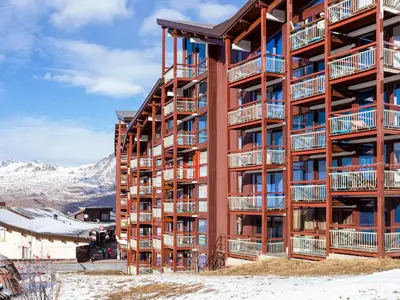 Vue générale sur la montagne ou vue sur la montagne depuis l'appartement