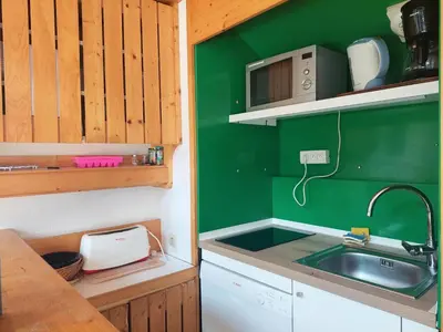 Cuisine ou kitchenette dans l'établissement Duplex calme et lumineux avec balcon exposé sud-est - FR-1-346-594