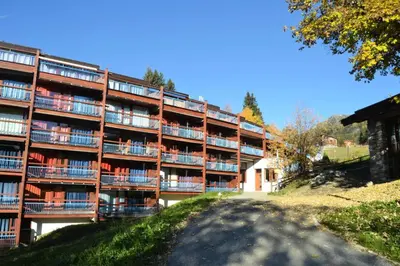 Plan de l'établissement Résidence Nova - Tres bel appartement de 5 pièces de 95 m², entièrement rénové, pouvant accueillir jusqu’à 8 personnes. Il dispose d’une terrasse MAE-6569
