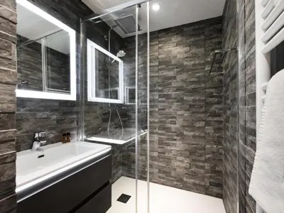 Salle de bains dans l'établissement Résidence Val D'isere Village - Appartement entièrement rénové, au pied des pistes MAE-7473