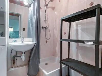 Salle de bains dans l'établissement Studio fonctionnel 30m², 5 pers, vue pistes, balcon, Tignes - FR-1-411-1000