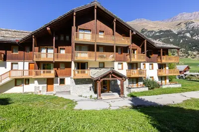 Vue générale sur la montagne ou vue sur la montagne depuis l'appartement