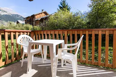 Vue générale sur la montagne ou vue sur la montagne depuis l'appartement