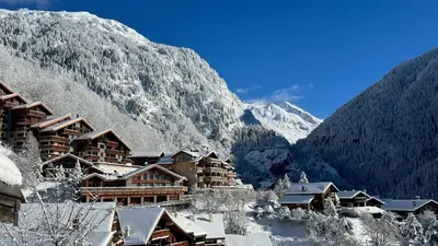 Vue générale sur la montagne ou vue sur la montagne depuis la maison de vacances