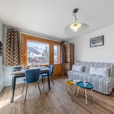 Studio rénové pour 2 personnes avec balcon et WIFI à Val-d'Isère - FR-1-694-441