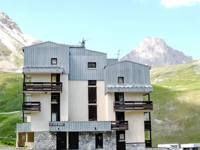 Vue générale sur la montagne ou vue sur la montagne depuis l'appartement