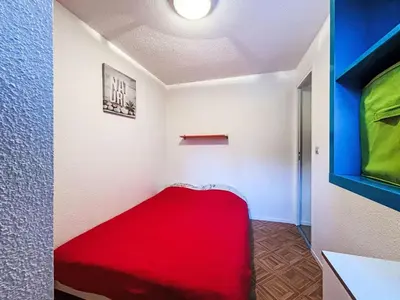 Un ou plusieurs lits dans un hébergement de l'établissement Apartment Les Olympiques - Tignes 1800-9 by Interhome