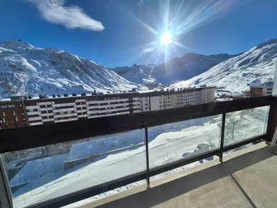 Vue générale sur la montagne ou vue sur la montagne depuis l'appartement