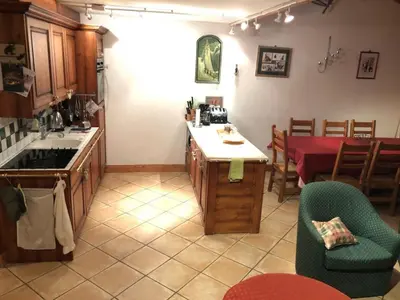 Cuisine ou kitchenette dans l'établissement Time to Ski - Piaf