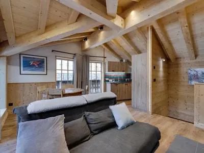 Télévision ou salle de divertissement dans l'établissement Appartement central Val d'Isère, 4 pers, 2 chambres en suite - FR-1-567-137