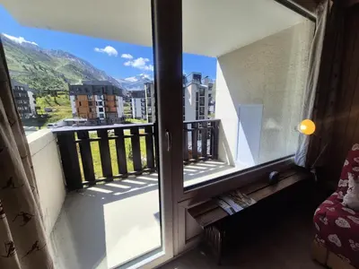 Vue générale sur la montagne ou vue sur la montagne depuis l'appartement