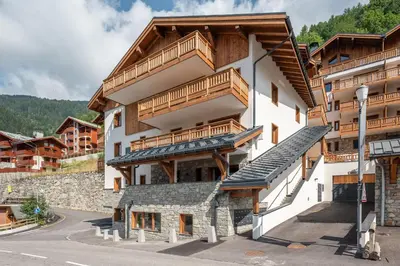 Vue générale sur la montagne ou vue sur la montagne depuis l'appartement