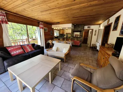 Coin salon dans l'établissement Résidence La Benna - Apaprtement 8 personnes spacieux MAE-7943