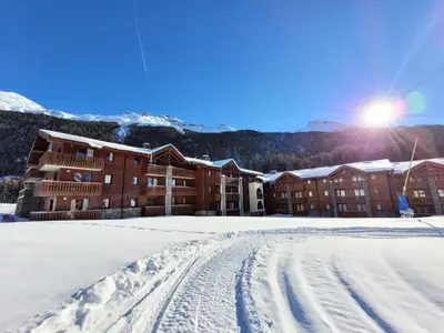 Vue générale sur la montagne ou vue sur la montagne depuis l'appartement