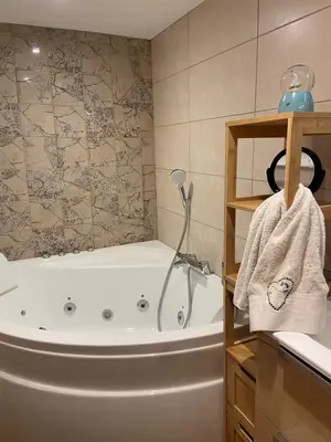 Salle de bains dans l'établissement L'arpont
