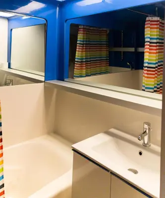 Salle de bains dans l'établissement Résidence Aiguille Grive Bat I - Duplex pour 5 personnes à Arc 1800 dans le village de Charmettoger, skis aux pieds MAE-7733