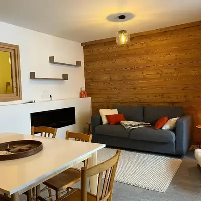Appartement 4 pièces avec balcon à Pralognan-la-Vanoise - FR-1-464-260