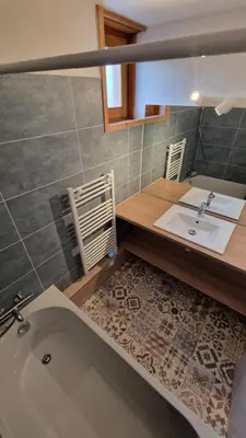 Salle de bains dans l'établissement Bel appartement lumineux avec vue à couper le souffle