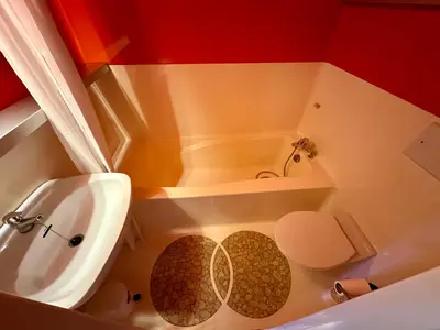 Salle de bains dans l'établissement Duplex des Cimes - Ménage inclus - Ski IN-OUT - Arc 2000 - La conciergerie du Varet