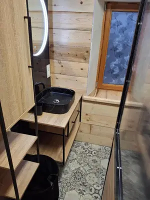 Salle de bains dans l'établissement L'essendole, 3 chambres, très proche du centre