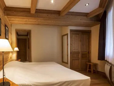 Un ou plusieurs lits dans un hébergement de l'établissement Appartement spacieux 6-7 pers, Balcon, Ski aux pieds, Parking couvert - FR-1-862-12