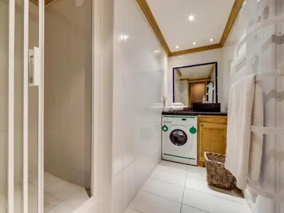 Plan de l'établissement Appartement spacieux proche pistes à Val-d'Isère, 4 chambres - FR-1-862-13