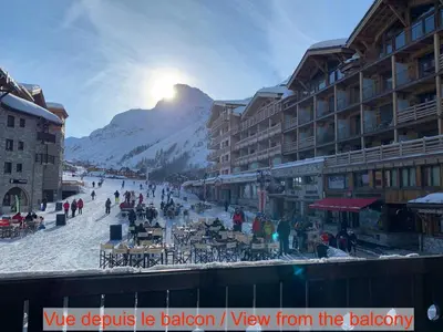 Vue générale sur la montagne ou vue sur la montagne depuis l'appartement