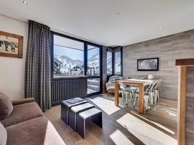 Coin salon dans l'établissement Appartement rénové 5 pers, Val d'Isère, centre, balcon - FR-1-862-33