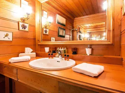 Salle de bains dans l'établissement Appartement lumineux Val-d'Isère 2 chambres - FR-1-862-40