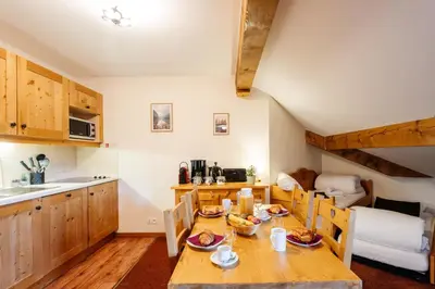 Cuisine ou kitchenette dans l'établissement Le Cocon