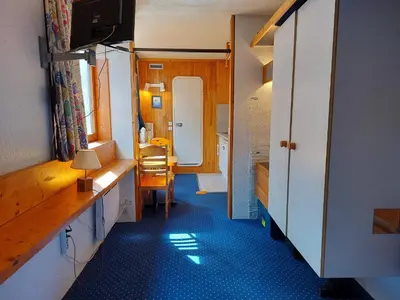 Cuisine ou kitchenette dans l'établissement Studio au cœur d'Arc 1800, 2 personnes, proche pistes et commerces - FR-1-411-1014