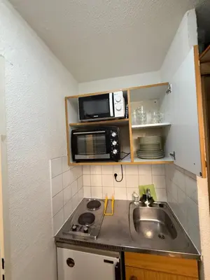Cuisine ou kitchenette dans l'établissement Ski InOut -Tignes Val Claret -3 Beds Flat B100