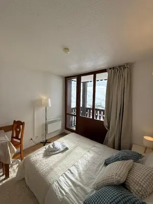 Un ou plusieurs lits dans un hébergement de l'établissement Ski InOut -Tignes Val Claret - 2 Beds Flat C214