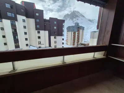 Vue générale sur la montagne ou vue sur la montagne depuis l'appartement