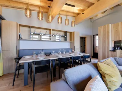 Cuisine ou kitchenette dans l'établissement Duplex 126m² 4 chambres avec accès spa et parking aux Arcs 1800 - FR-1-866-8