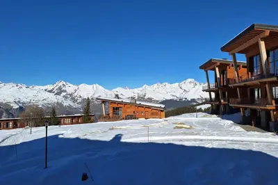 Plan de l'établissement Appartement de luxe sur les pistes à Arc 1800