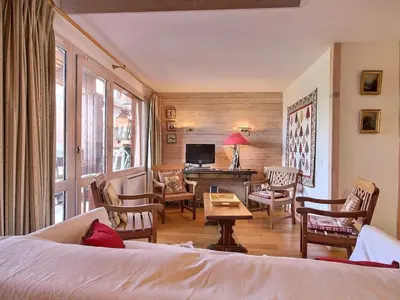 Télévision ou salle de divertissement dans l'établissement Spacieux duplex 8 pers au pied des pistes à Belle Plagne - FR-1-455-285