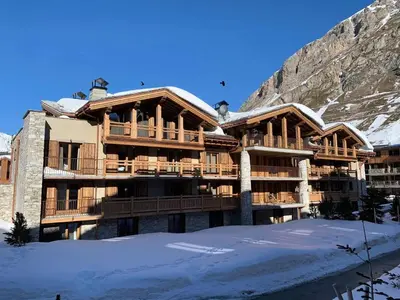 Vue générale sur la montagne ou vue sur la montagne depuis l'appartement