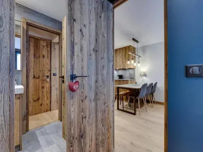 Cuisine ou kitchenette dans l'établissement Appartement rénové, proche pistes, centre Val-d'Isère, 5 pers, WIFI - FR-1-862-29