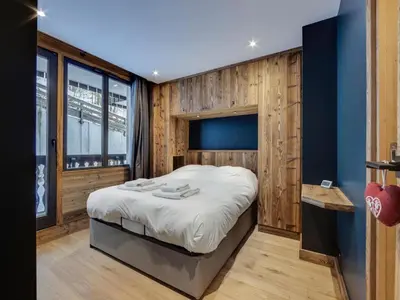 Un ou plusieurs lits dans un hébergement de l'établissement Appartement rénové, proche pistes, centre Val-d'Isère, 5 pers, WIFI - FR-1-862-29