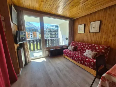 Coin salon dans l'établissement Tignes - 2 pièces, 4 pers, balcon exposé sud - FR-1-502-613