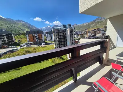 Vue générale sur la montagne ou vue sur la montagne depuis l'appartement