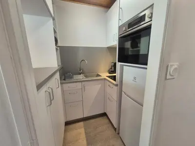 Cuisine ou kitchenette dans l'établissement Tignes - 2 pièces, 4 pers, balcon exposé sud - FR-1-502-613