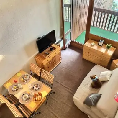 Studio mezzanine à Val d'Isère pour 3 pers. avec animaux & parking couvert - FR-1-411-1019