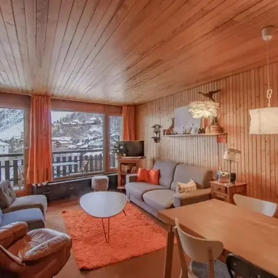 Iseran 2000 apartment with view