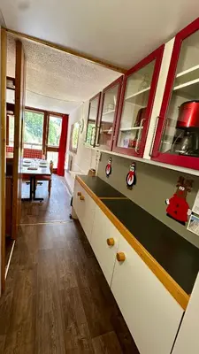 Cuisine ou kitchenette dans l'établissement L'instant Alpin - Arc 2000 - Ski IN-OUT - Ménage inclus - La conciergerie du Varet