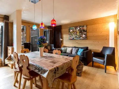 Plan de l'établissement Appartement Ski aux pieds avec parking couvert à Val-d'Isère - FR-1-862-23