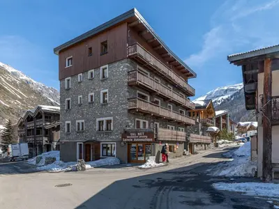 Vue générale sur la montagne ou vue sur la montagne depuis l'appartement