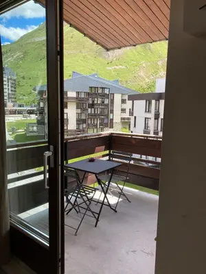 Vue générale sur la montagne ou vue sur la montagne depuis l'appartement