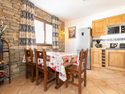 Plan de l'établissement Appartement 3 étoiles pour 6 à Aussois avec terrasse et WiFi - FR-1-508B-60